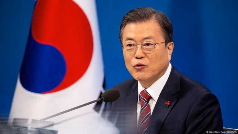 Ex-President Moon Faced with Bribery Allegations – DW – April 24, 2025