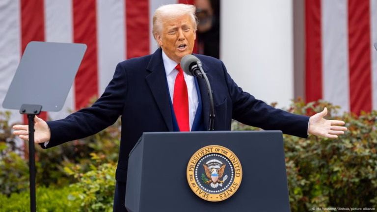 Judicial Ruling Halts Trump’s ‘Liberties Day’ Trade Taxes – DW – 29/05/2025