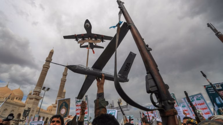 Do the adversaries of the Houthis in Yemen desire American assistance? | Houthis