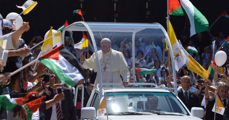 Papal Vehicle Converted to Medical Unit for Gaza