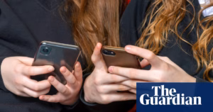 New Zealand’s Premier Suggests Restricting Social Media Access for Minors | New Zealand