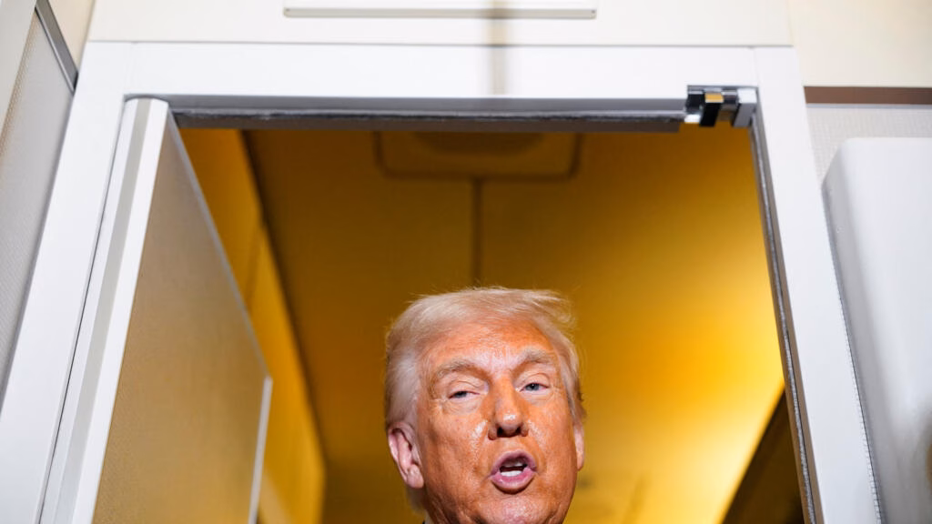 2025 04 13t065655z 552635543 rc2uwdanyey9 rtrmadp 3 usa trump.jpg