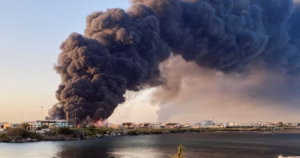 Port Sudan Witnesses Massive Fire and Explosions Amidst Ongoing Sudan War
