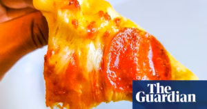 Study reveals that exposure to only five minutes of junk food advertising leads to increased consumption in children | Children’s well-being
