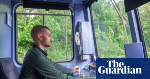 UK to Reduce Minimum Age Requirement for Train Drivers to 18 in the Rail Sector