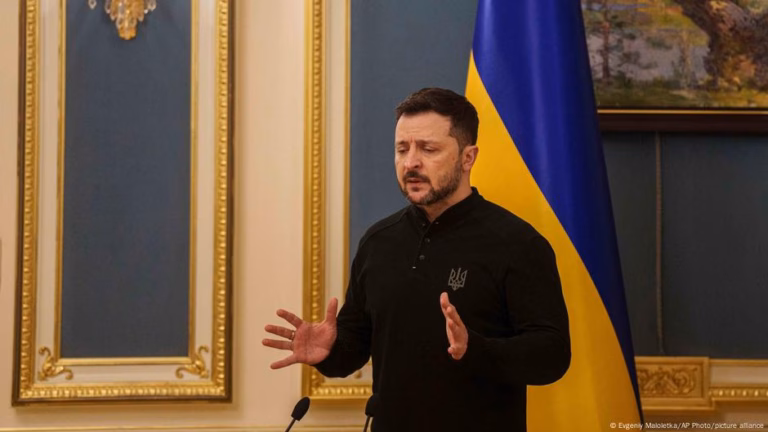 Presidential Dismissal: Zelensky Views Putin’s Truce Proposal as Insincere Gesture – Deutsche Welle – April 5, 2025