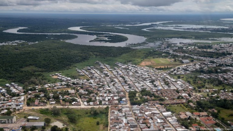 Peruvian reporter assassinated by hired killers in the Amazon rainforest