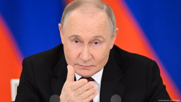 Russian President Putin Suggests Direct Negotiations with Ukraine – DW – 05/11/2025