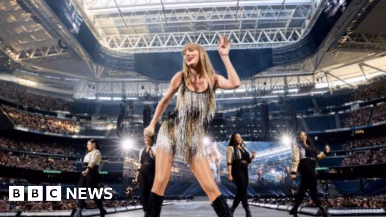 The epic clash of sounds at the core of the Bernabéu stadium.