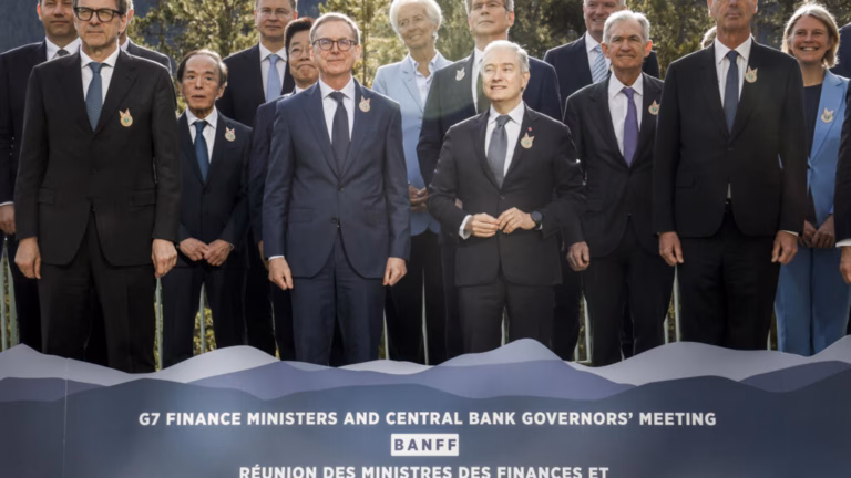 The G7 concludes its finance summit with a display of solidary in the midst of uncertainty regarding tariffs.