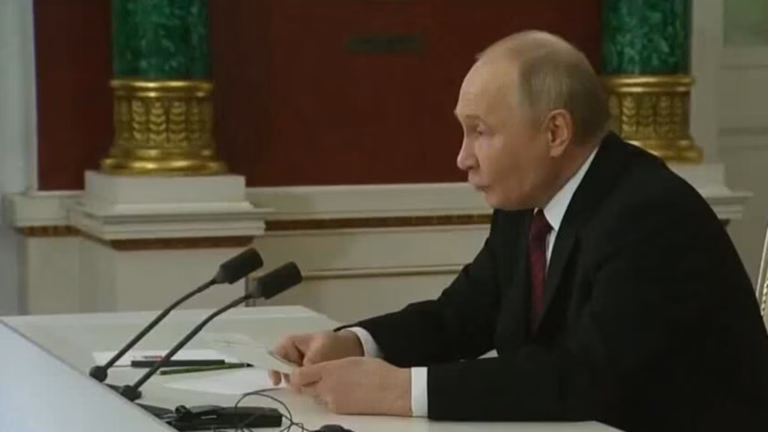 Russia Prepared for Direct Ukraine Negotiations, silence on 30-day Ceasefire Declaration by Putin