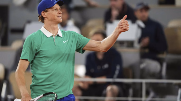Sinner and Alcaraz Advance in French Open with Impressive Victories