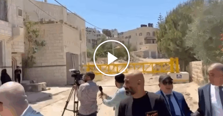 IDF Troops Open Fire on Foreign Officials in Palestinian Territory