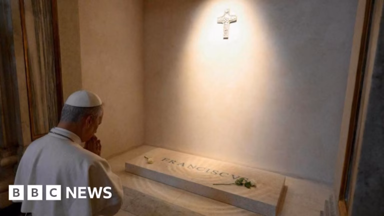 Pope Leo Offers Prayers at Francis’s Tomb Prior to His Inaugural Sunday Sermon