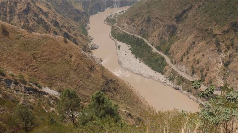 India-Pakistan water accord at stake: The looming threat of a water conflict | Global Affairs