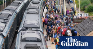 Glastonbury Event Coordinators Forecast Possible Exit Traffic Jams Due to Extreme Heat at Glastonbury 2025