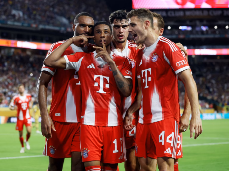 Bayern triumphs over Boca for a place in the Club World Cup round of 16 | Football Highlights