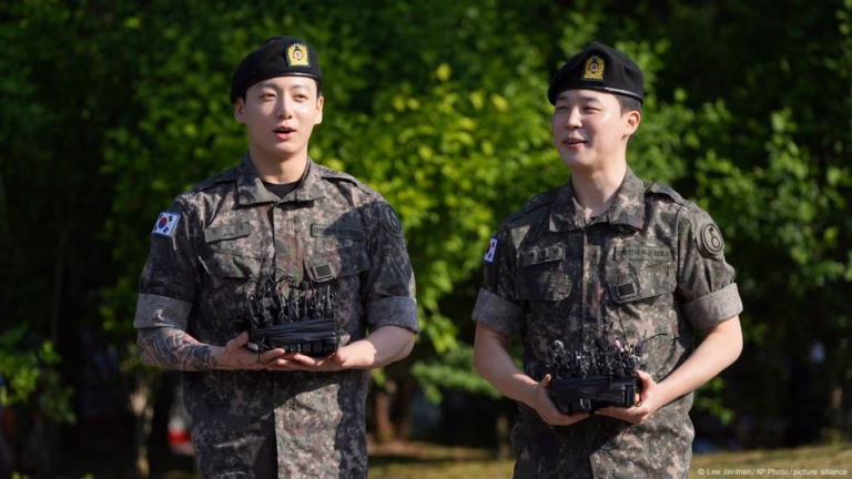 BTS Members Jimin and Jung Kook Finish Military Duties – DW – November 6, 2025