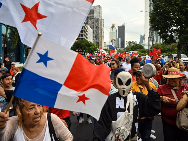 Panama Implements State of Emergency in Western Province Following Deadly Pension Protests | Protest Coverage