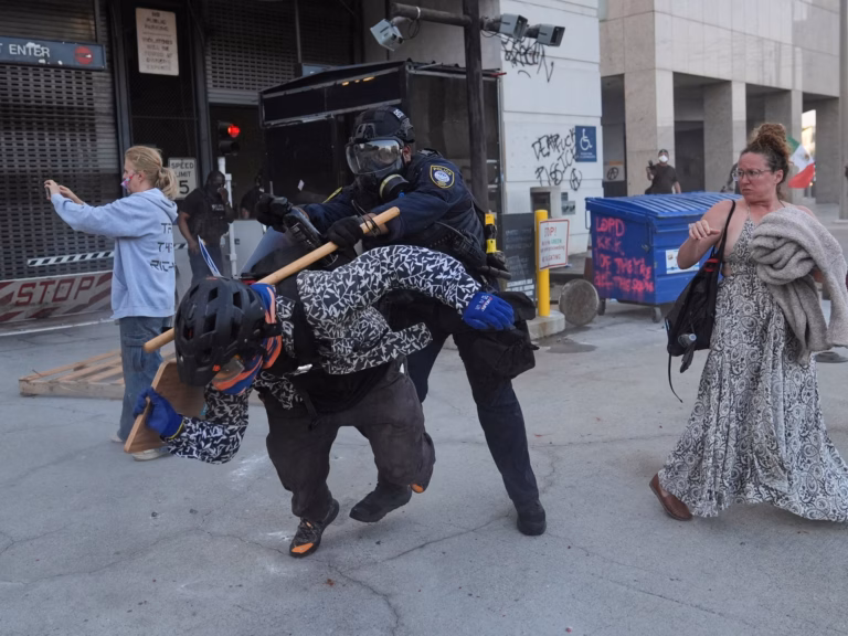 LA Law Enforcement and Demonstrators Face Off After Immigration Enforcement Actions | Updates on Donald Trump