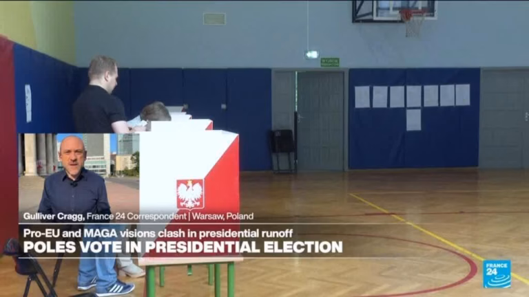 Many Poles Heading to Polls Driven by Fears Over Hope: Presidential Runoff Begins