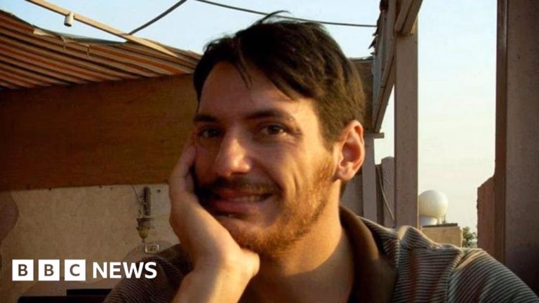 Former Syrian military leader asserts that American journalist Austin Tice was killed.