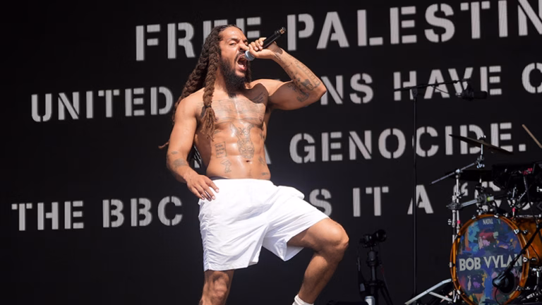British punk-rap duo faces criticism for ‘IDF death’ chants at Glastonbury