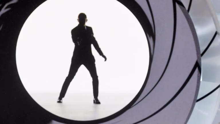 Dennis Villeneuve: The Man Behind the Next James Bond Movie Revealed as a Devoted Fan of 007 | Entertainment & Culture News