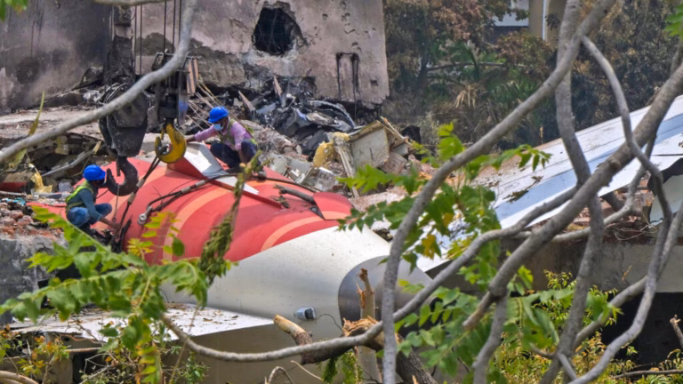 Engine MalfunctionBlamed for Air India Jet Crash, According to Investigation