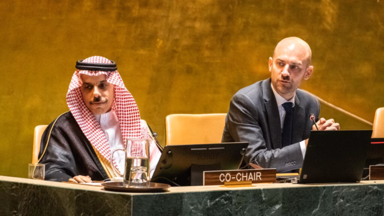 Paris and Riyadh lead efforts to establish a two-state agreement between Israel and Palestine