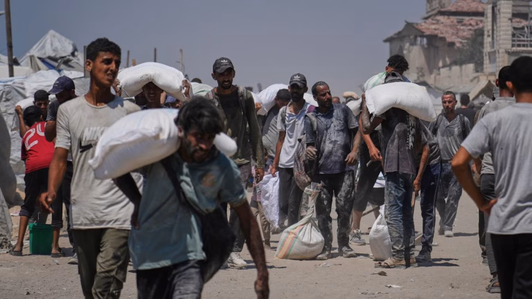 Aid Efforts Insufficient for Gaza’s Needy Population: Palestinians Speak Out