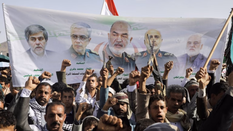 Israel Engages in Airstrikes Against Yemen’s Houthi Rebels, Who Retaliate with Missile Strikes on Israel