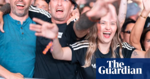 Enchantingly Tiringly Inspirational: Newspaper Feedback on Oasis | Oasis