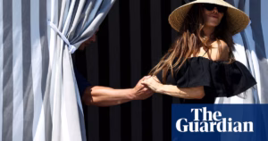 Dodging the problem: The high-end wedding gown vanishes from the Bezos-Sánchez nuptials | Jeff Bezos