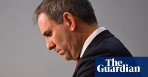 Australian authorities are “quickly looking for additional information” after Trump hints at imposing 200% tariffs on international pharmaceuticals | Australian Economic Affairs