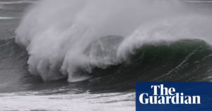 Residents along the NSW coast prepare for intense winter storms, anticipating significant rainfall and powerful gusts | Australian Climate Update