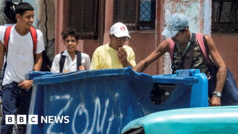 Cuban Minister Steps Down Following Remarks on Non-Existence of Beggars