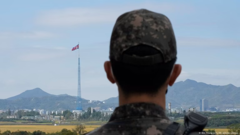 North Korea: South Imprisons Intruder at Border – DW – April 7, 2025