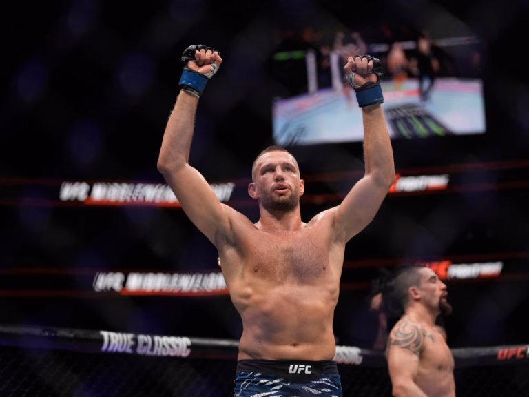 Derek Griffin defeats Jack Kurtz at UFC Abu Dhabi | MMA Update