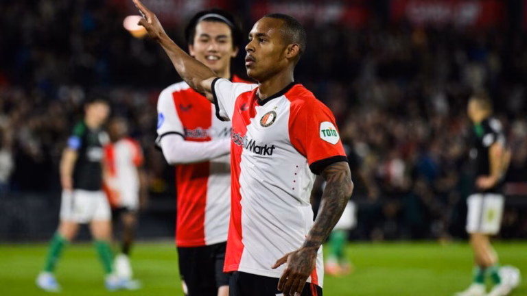 Marseille Enhances Offense by Securing Highest-Ever Signing