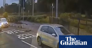 NSW Safety Initiative Releases Footage of Narrow Escapes for ‘Heart-in-Mouth’ Light Rail Incidents | Transportation News