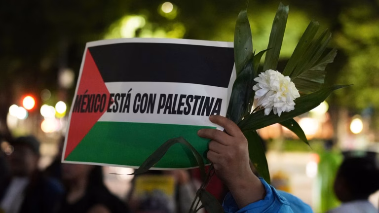 Mexico City Protest: Rally Against Israeli Attack on Journalists in Gaza