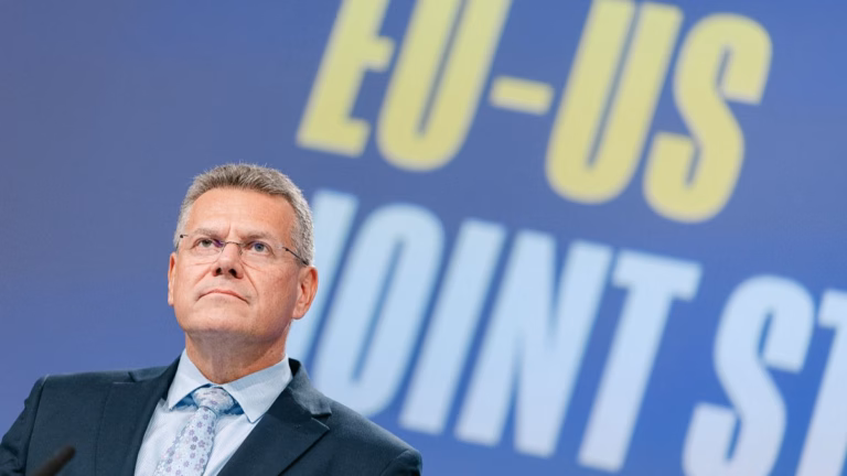 EU and US release highly anticipated trade declaration, establishing a universal 15% tariff on all EU-imported products.