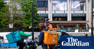 Exclusive London residences prohibit entry to food delivery drivers | Logistics service workers restricted in upscale neighborhoods
