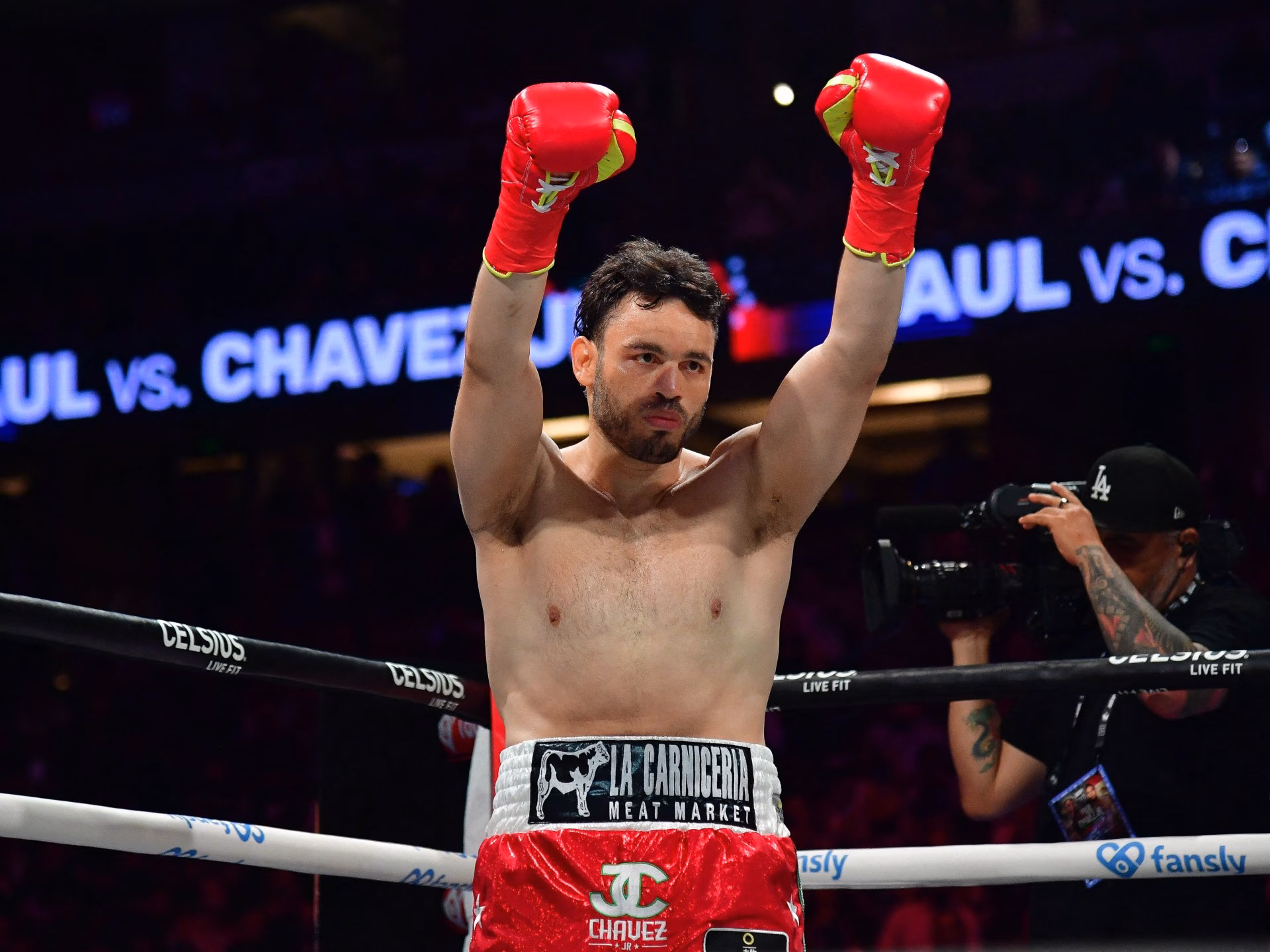 2025 06 29t153814z 2096697479 mt1usatoday26557335 rtrmadp 3 boxing paul vs chavez jr 1755619910.jpg