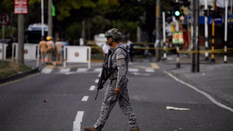 33 Colombian troops rescued after being detained in guerrilla-controlled Amazon region