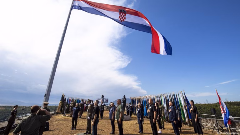 Three Decades Mark Croatia’s Independence Struggle – DW – May 08, 2025