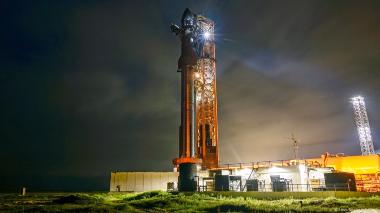 SpaceX Puts Hold on Starship Launch Due to Technical Issues – DW – 25th August 2025