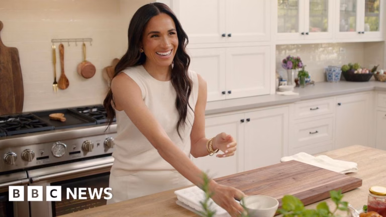 Harry and Meghan ink fresh, long-term Netflix agreement