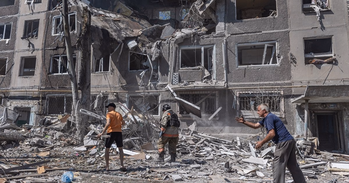 Aa 20250819 38871236 38871230 russian strike hits residential building in kostiantynivka ukraine 175.jpeg